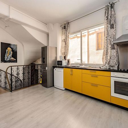 Loft Cosy - Hypercentre - Sauna - 200M2 - Wifi Graulhet Номер фото